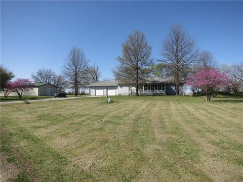 MLS: 2541851