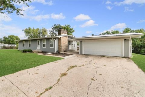 702 E 6th Street, Carrollton, MO 64633 - MLS#: 2581412
