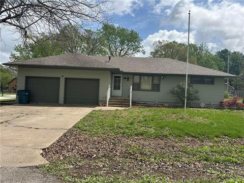 601 S Mulberry Street, Louisburg, KS 66053 - MLS#: 2614500