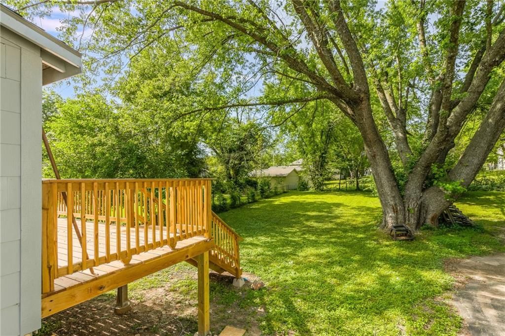 Photo of 936 St Paul Avenue, Excelsior Springs, MO 64024 (MLS # 2596767)