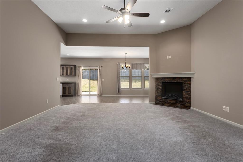 503 SW STATION Street