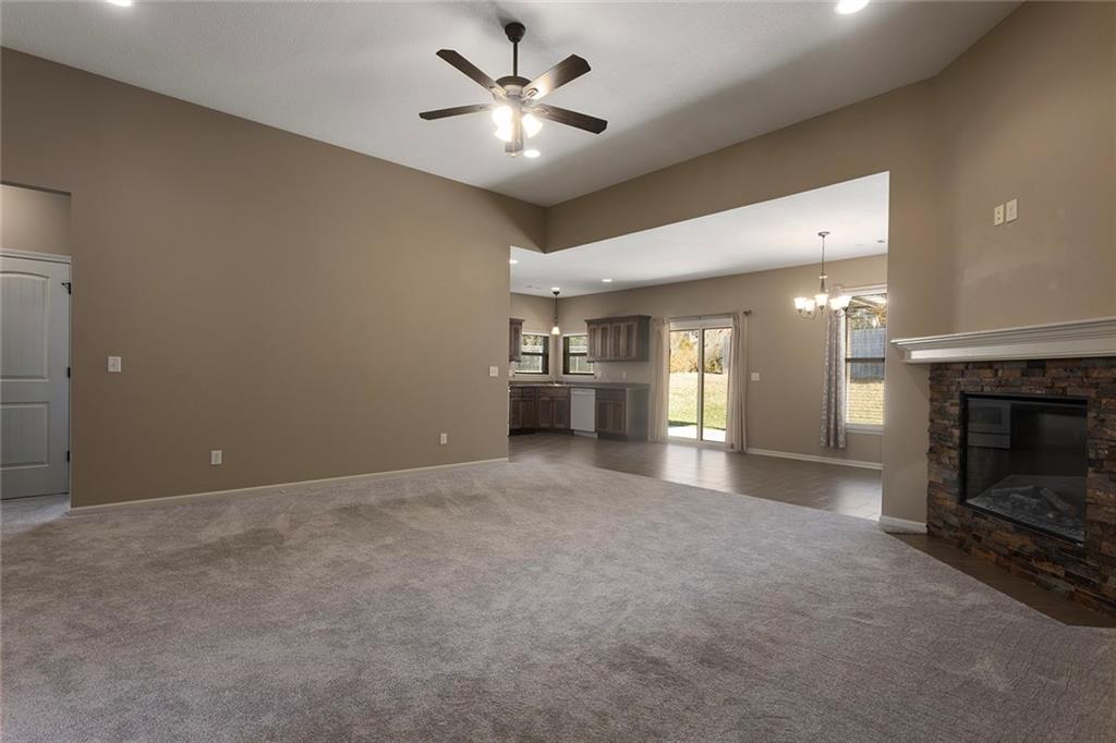 503 SW STATION Street