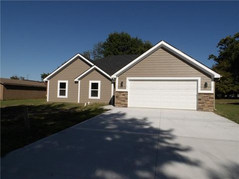 1103 S Olive Street, Holden, MO 64040 - #: 2551405
