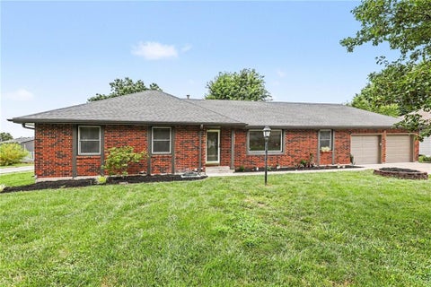 300 N Woodson Drive, Raymore, MO 64083 - MLS#: 2634277