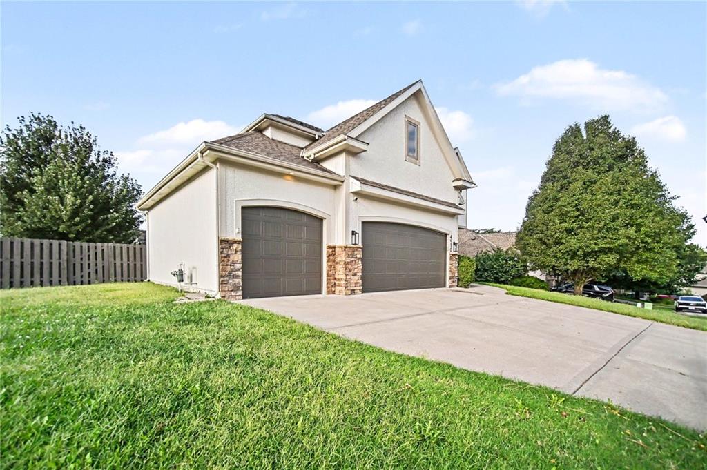 4510 N 110TH St Street