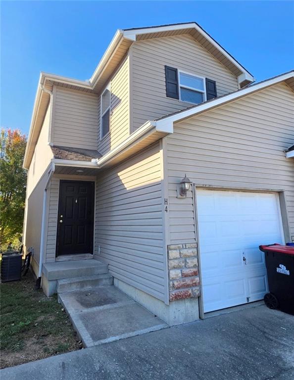 425 Hawthorne  #H1,H2,H4 Boulevard