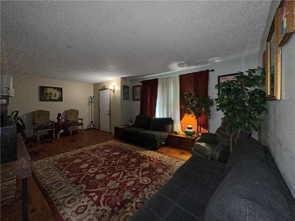 2221 N 23rd Street