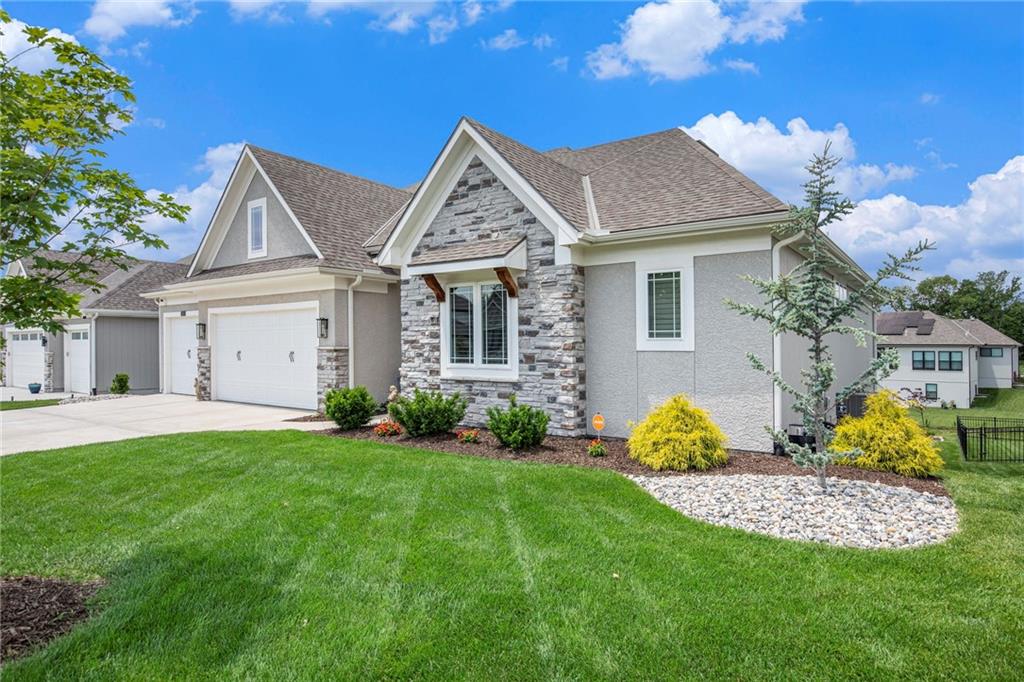 130 NW Ambersham Drive