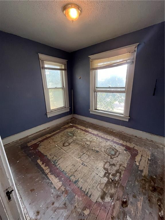 St Joseph, Missouri 64501, United States, 2 Bedrooms Bedrooms, ,2 BathroomsBathrooms,Residential,Active,210958