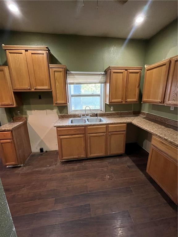 St Joseph, Missouri 64501, United States, 2 Bedrooms Bedrooms, ,2 BathroomsBathrooms,Residential,Active,210958