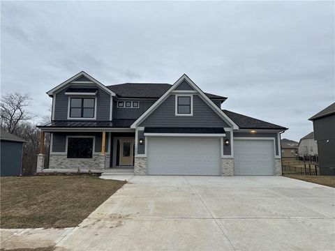MLS: 2507074
