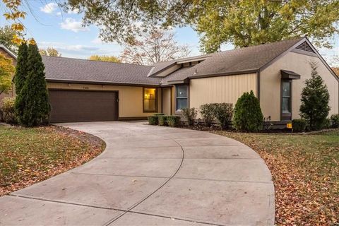 2300 W Post Oak Road Olathe KS 66061