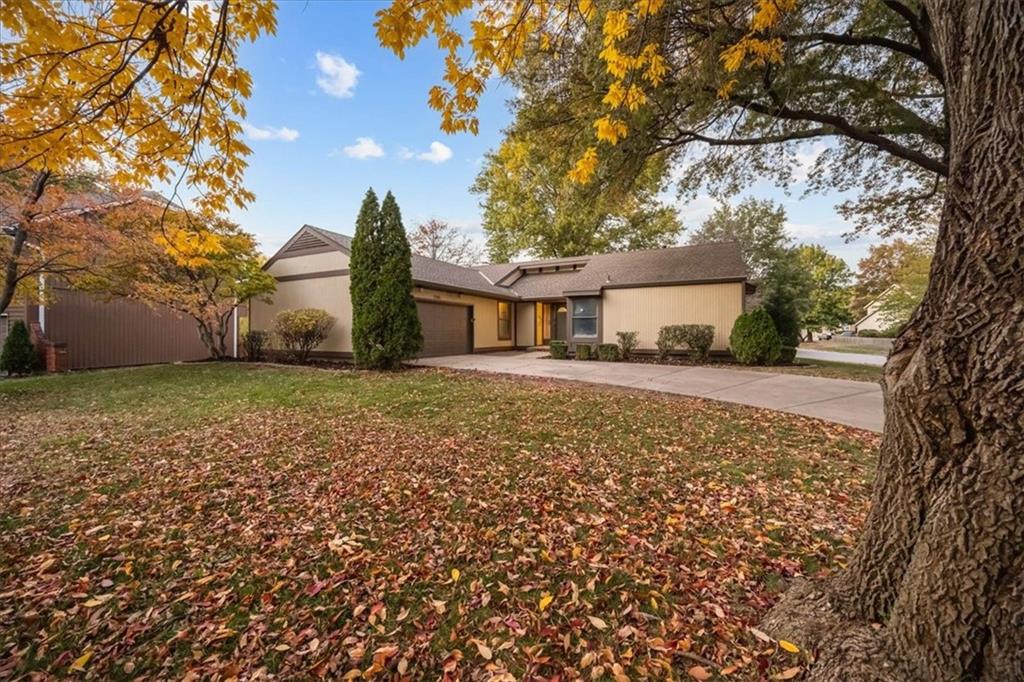 2300 W Post Oak Road