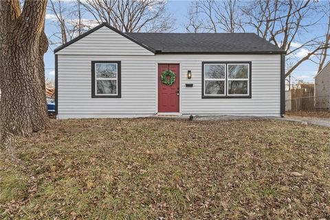 4917 Locust Avenue, Kansas City, KS 66106 - MLS#: 2594701