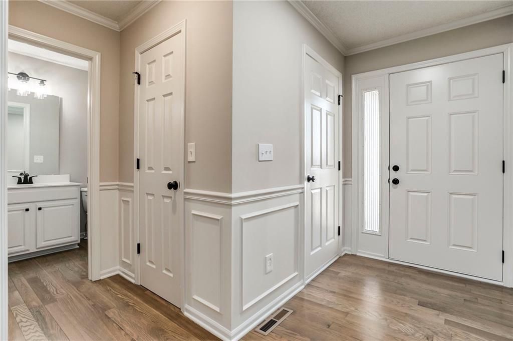 Photo of 12774 Walker Street, Kansas City, KS 66109 (MLS # 2592512)