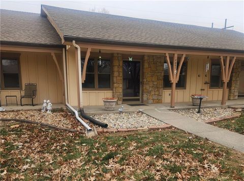 18867 Sunrise Drive, Belton, MO 64012 - MLS#: 2555345