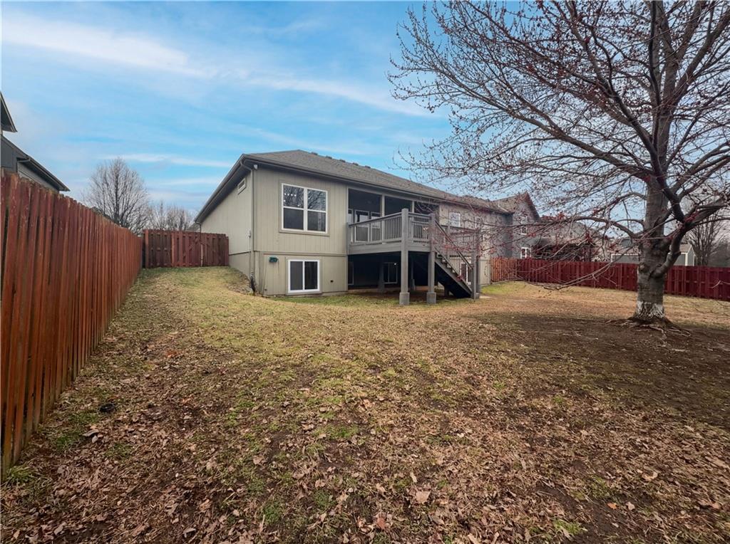 560 E Mockingbird Street