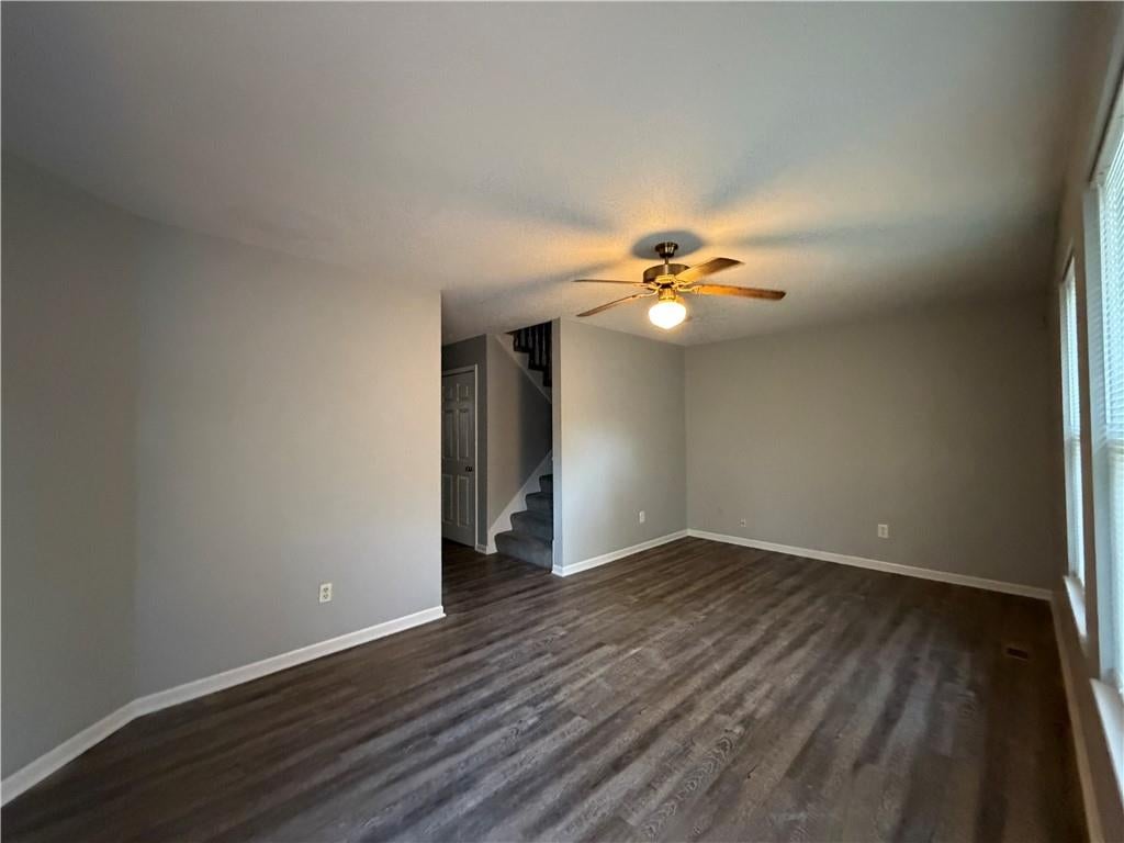 1700 W Walnut Street