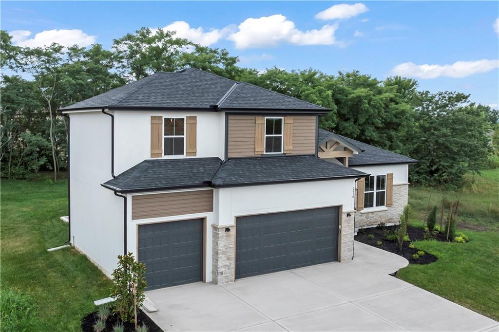 2620 NE Woodland Oak Drive