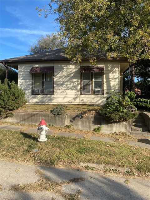 2517-2519 Jones Street St Joseph MO 64506