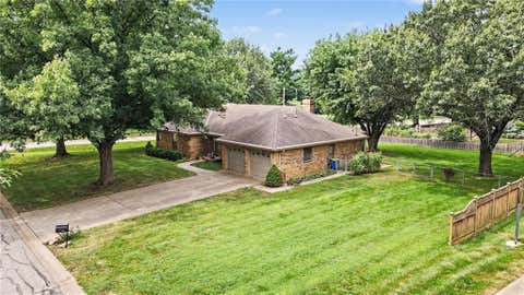 Photo of 7030 Mill Creek Road, Shawnee, KS 66217 (MLS # 2637825)