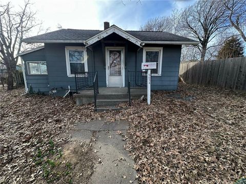 5034 N Chelsea Avenue Kansas City MO 64119