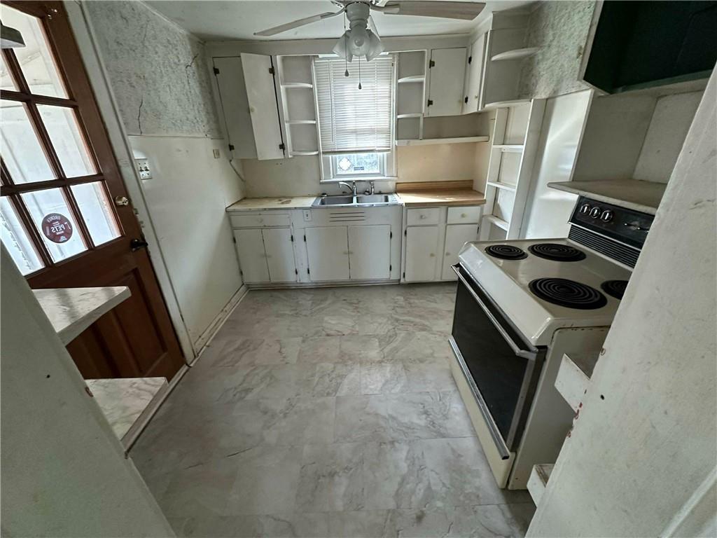 5034 N Chelsea Avenue