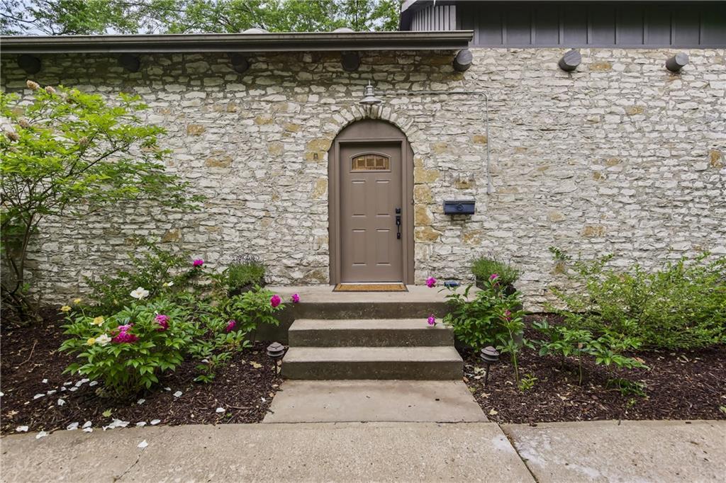 12424 VALLEY BROOK Drive