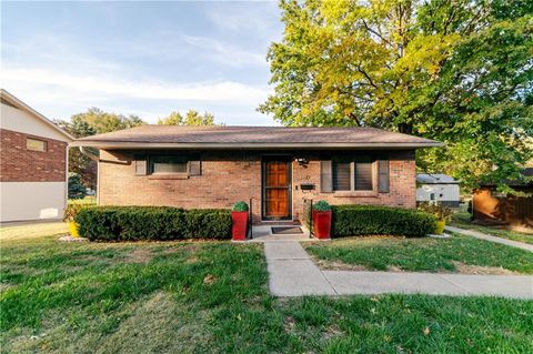 Photo of 1129 Riley Street, Atchison, KS 66002 (MLS # 2584826)