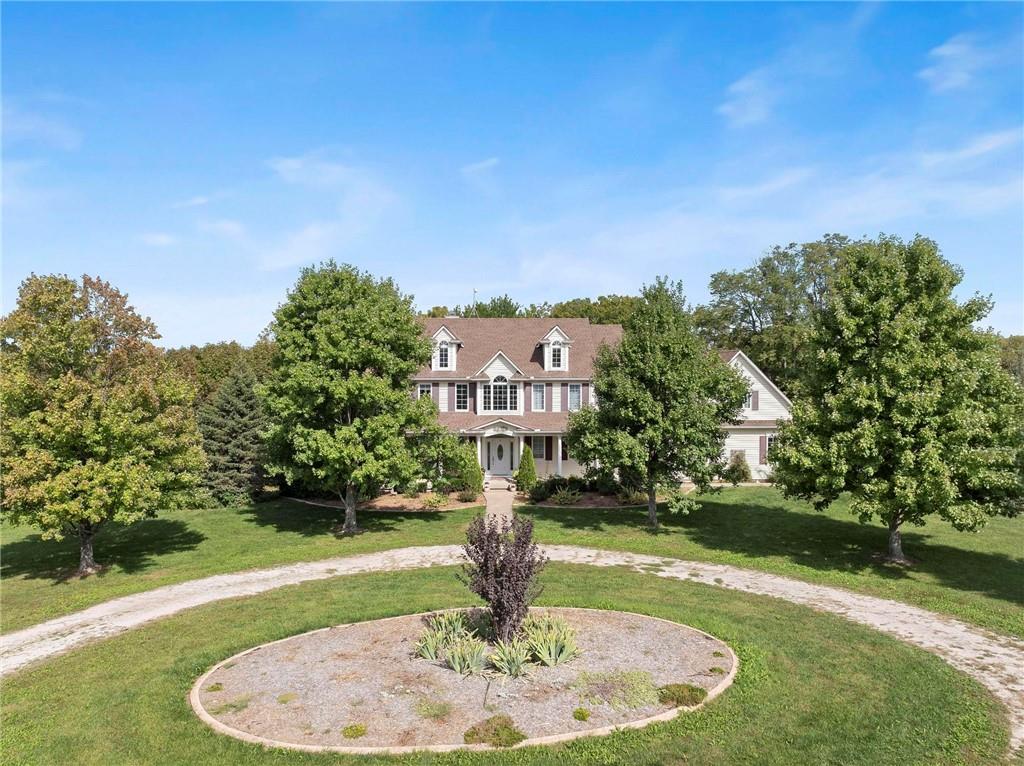 1933 NW 370th Road