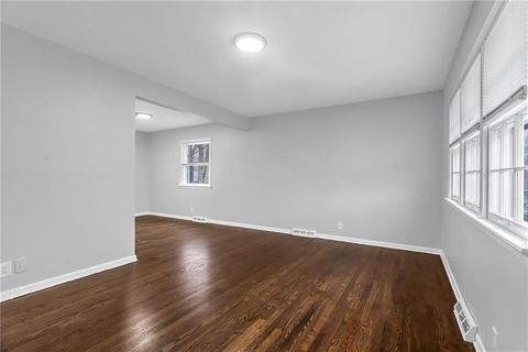 Tiny photo for 819 S Main Street, Liberty, MO 64068 (MLS # 2605570)