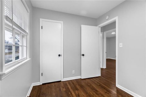 Tiny photo for 819 S Main Street, Liberty, MO 64068 (MLS # 2605570)