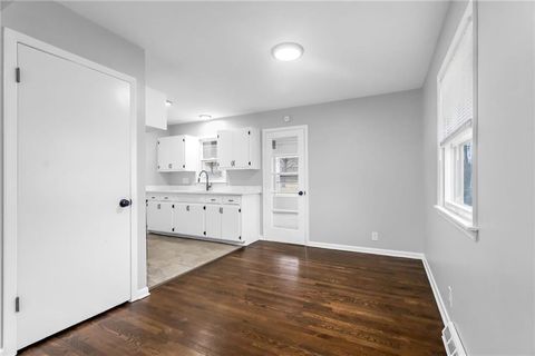 Tiny photo for 819 S Main Street, Liberty, MO 64068 (MLS # 2605570)