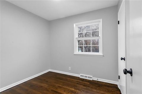 Tiny photo for 819 S Main Street, Liberty, MO 64068 (MLS # 2605570)