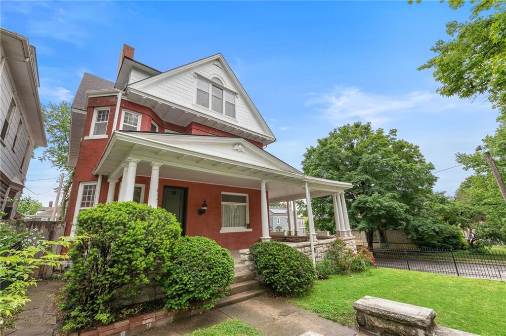 415 Benton Boulevard