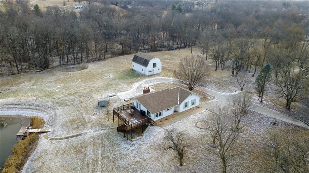 18123 Crestview Circle