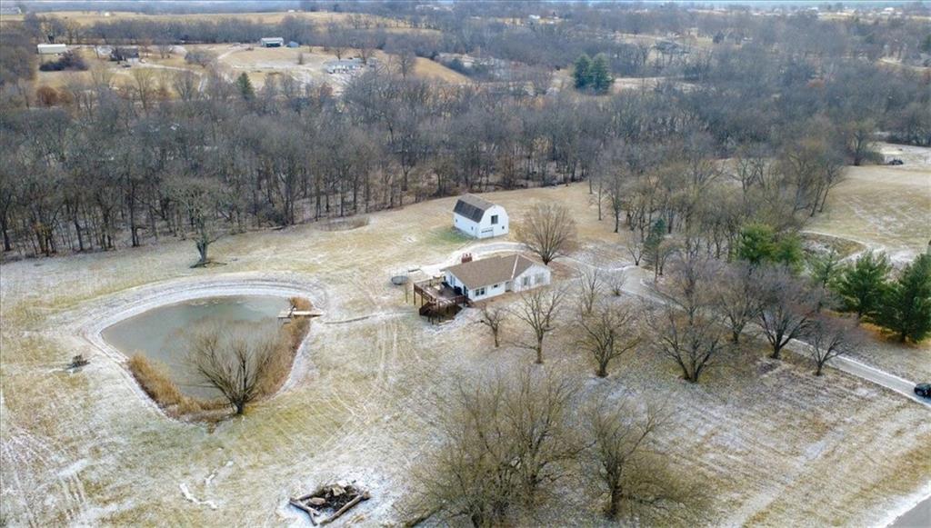 18123 Crestview Circle