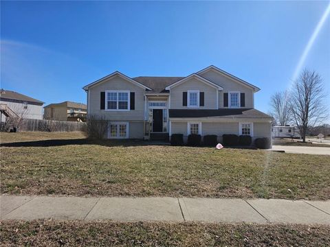 1203 Silver Maple Drive Belton MO 64012