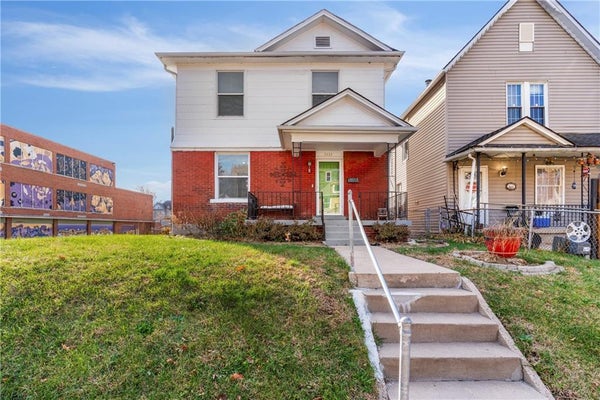 3435 ANDERSON AVE, KANSAS CITY, MO 64123 - Image 948fdac776c876f7be1eea19cb8fc577/2768664281