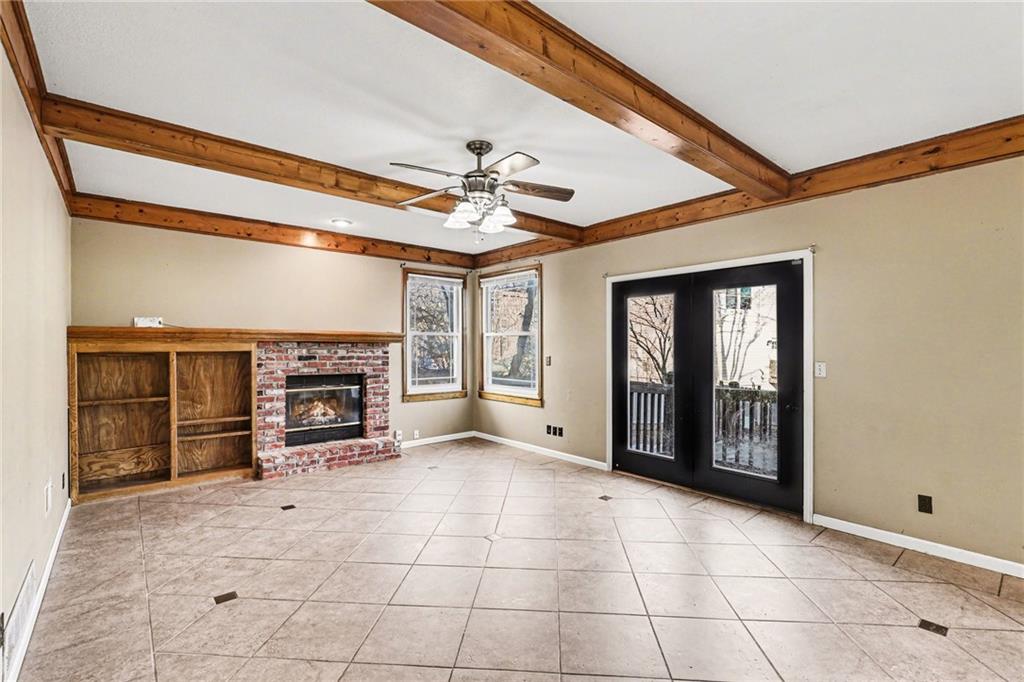 15736 W 149th Terrace