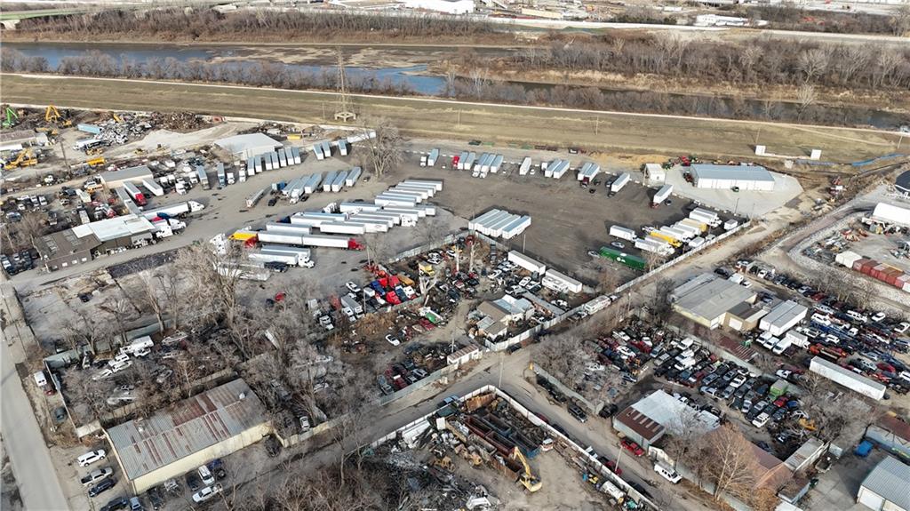 2450 Cheyenne Street