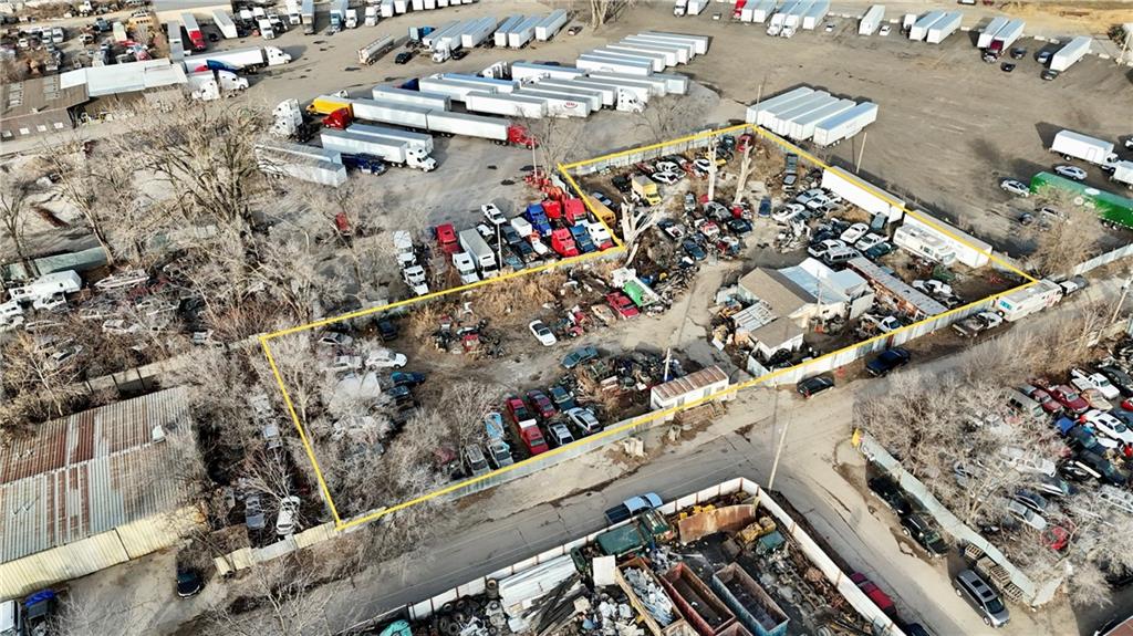 2450 Cheyenne Street