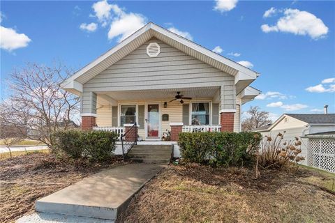 310 S College Street, Richmond, MO 64085 - #: 2595699