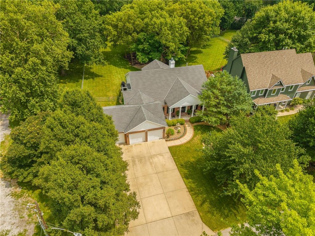 8211 NW High Point Drive