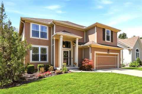 Photo of 19645 W 110th Street, Olathe, KS 66061 (MLS # 2628066)