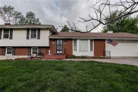 881 E 1st Street, Peculiar, MO 64078 - MLS#: 2608194