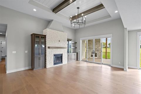 13511 Woodland Ranch Drive Lee's Summit MO 64086