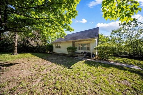 1830 S 49th Place, Kansas City, KS 66106 - MLS#: 2545933