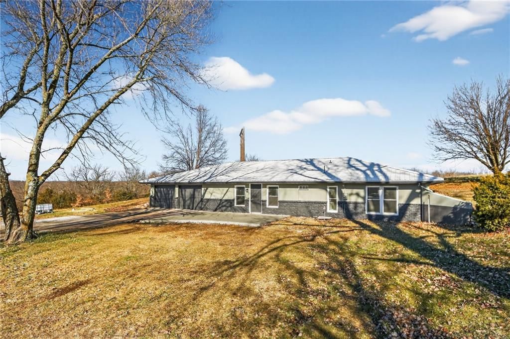 Photo of 28200 NE 160th Street, Excelsior Springs, MO 64024 (MLS # 2596887)