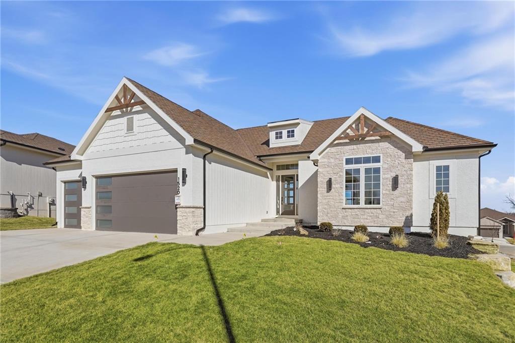 1520 NE Stewart Place